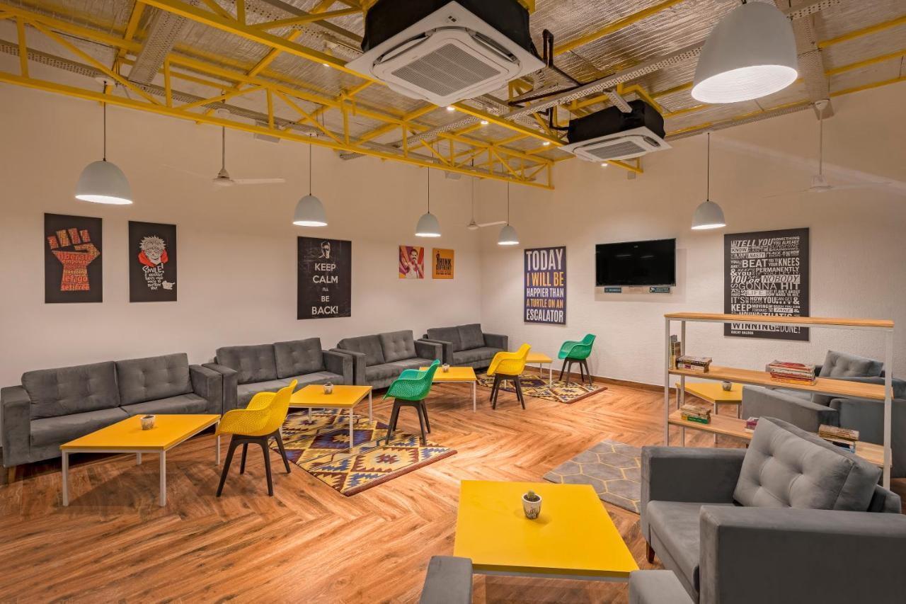 Bedzzz Varanasi By Leisure Hotels, 1 Km From Dashwasamedh Ghat Εξωτερικό φωτογραφία